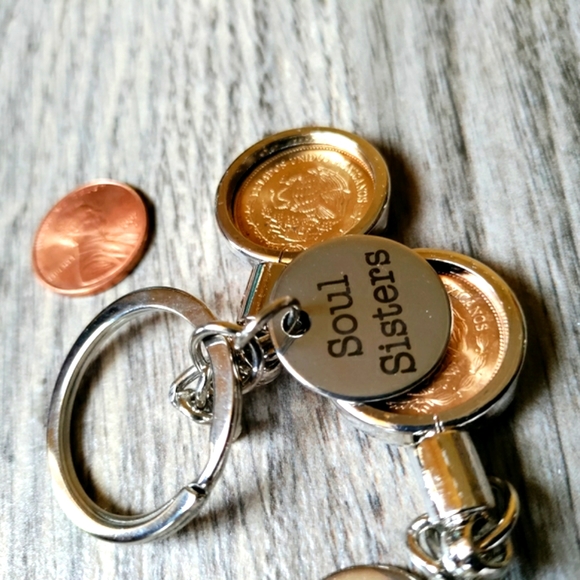 Second to none Soul sisters gift keychains - Picture 3 of 3